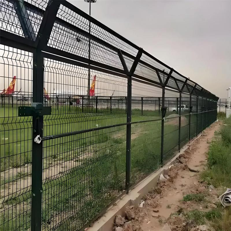河池市护栏网铁丝网 - 方案